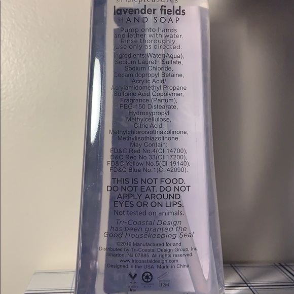 Lavender Fields Scented Hand Soap - Picture 3 of 3